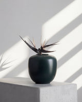 101 Copenhagen Sunao Vase, Medio, Dark Green (view 4)