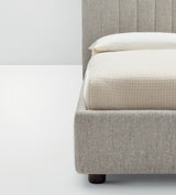Otello Bed, view 3