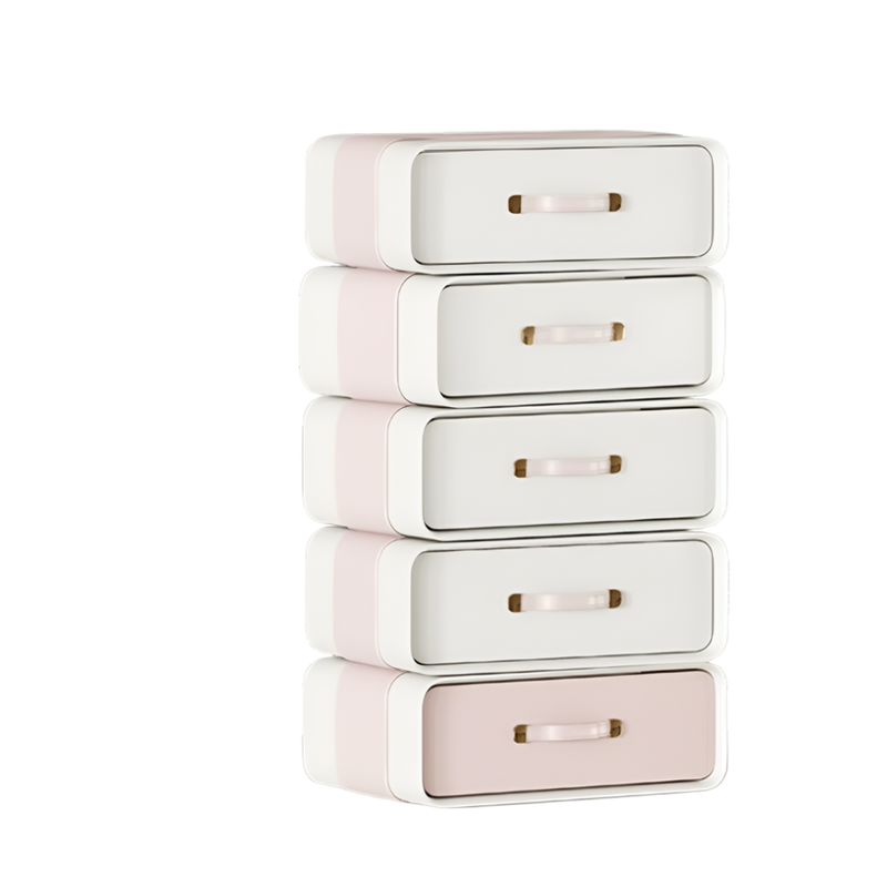 Travel 5 Drawers Chest of Drawers by Fairytale: Vintage & Elegant Detail in Leather
