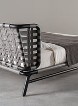 Meridiani Edoardo Volant Bed, view 3