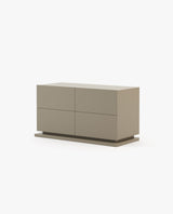 Laskasas Uso Chest of Drawers