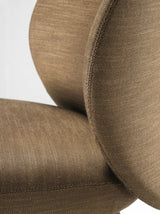 Ilaria Enveloping Back Luxury Armchair, detail