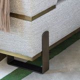 Margon Low Lounge Luxury Chaise Longue, close-up detail